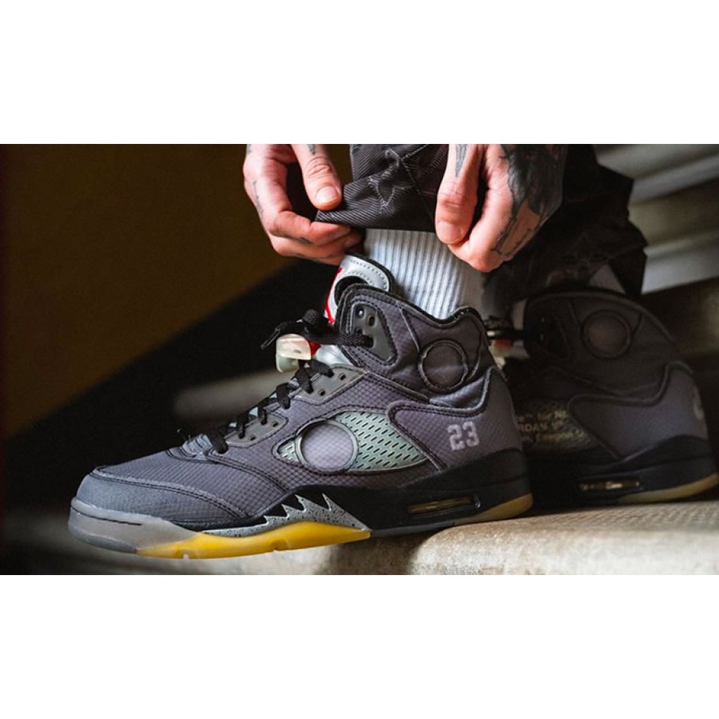 Off White x Air Jordan 5 "Muslin" Black Tag Box Outfit On Feet