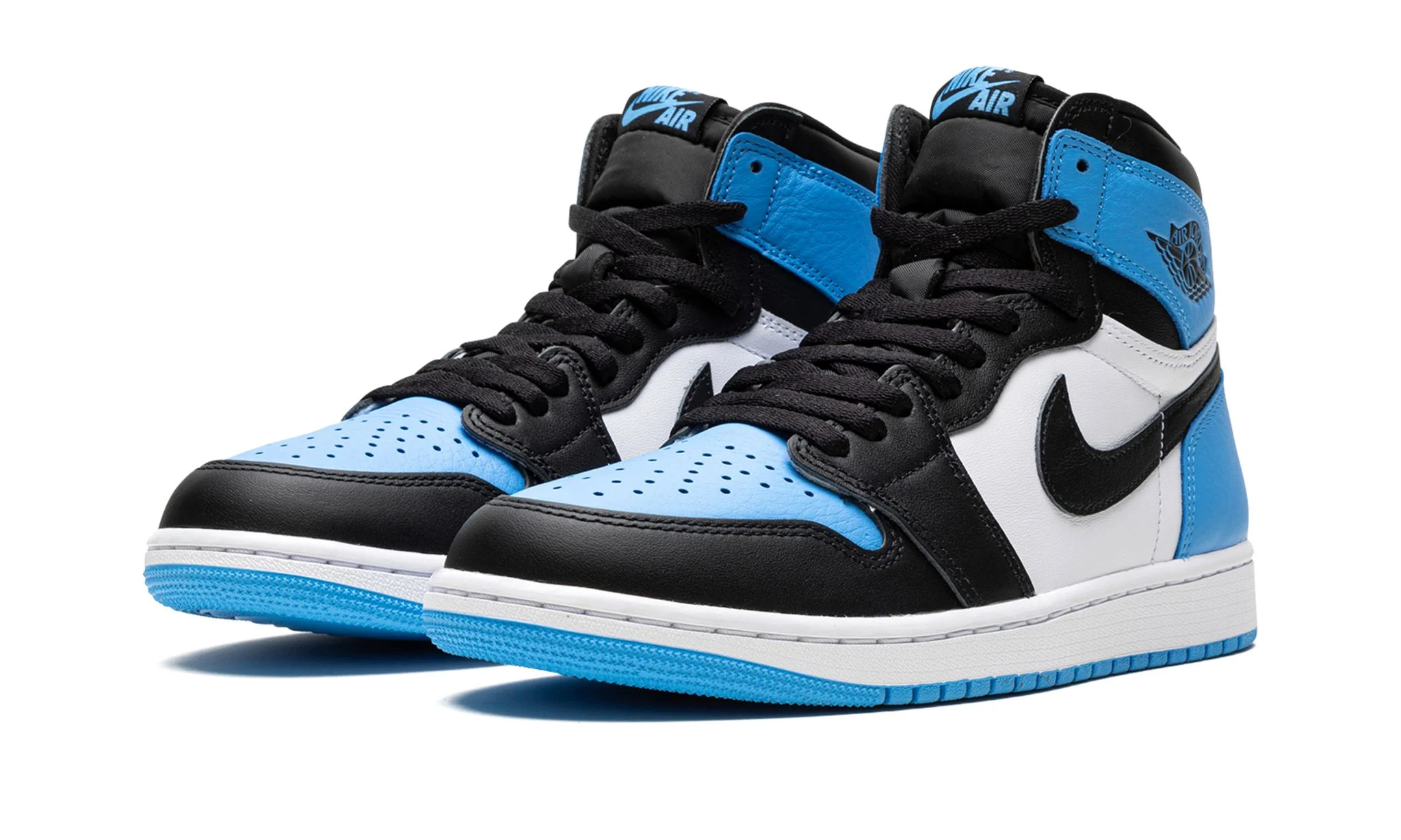 Air Jordan 1 Retro High Og Unc Toe Dz5485 400 (3) - www.xxxkicks.net